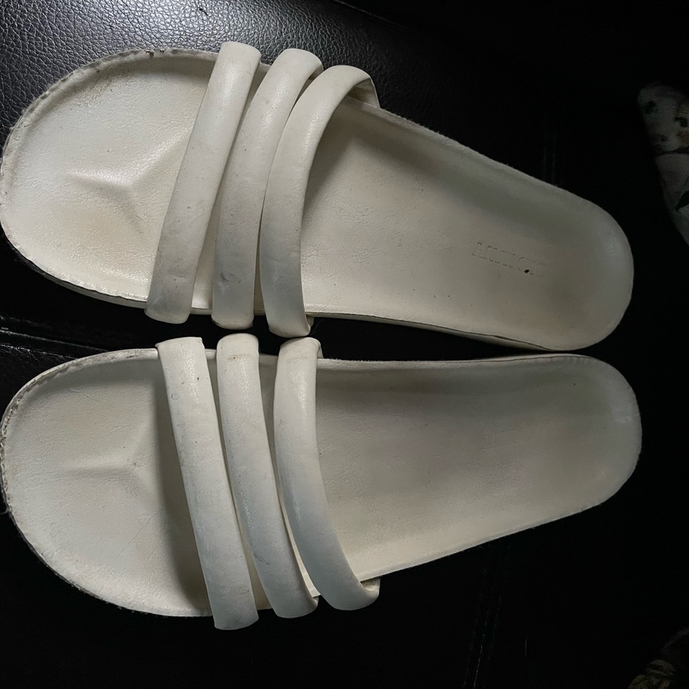 White Old Navy Flat sandals